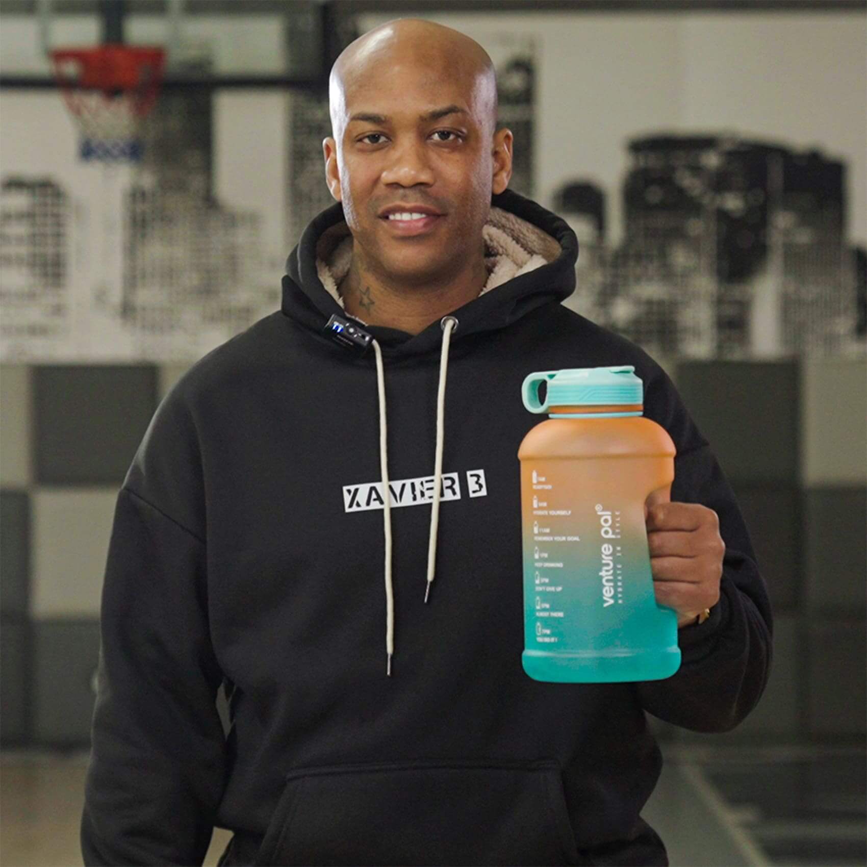 http://venturepal.com/cdn/shop/products/StephonMarbury_sVenturePal74ozMotivationalWater_yyth.jpg?v=1664358795