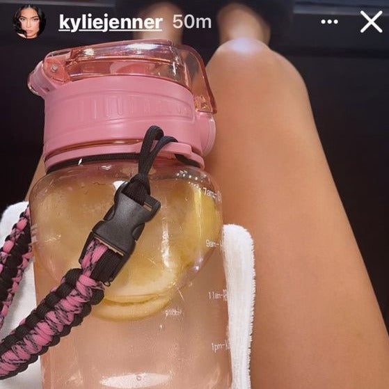 Kylie Jenner's Fidus 64oz Motivational Water Bottle – Venture Pal